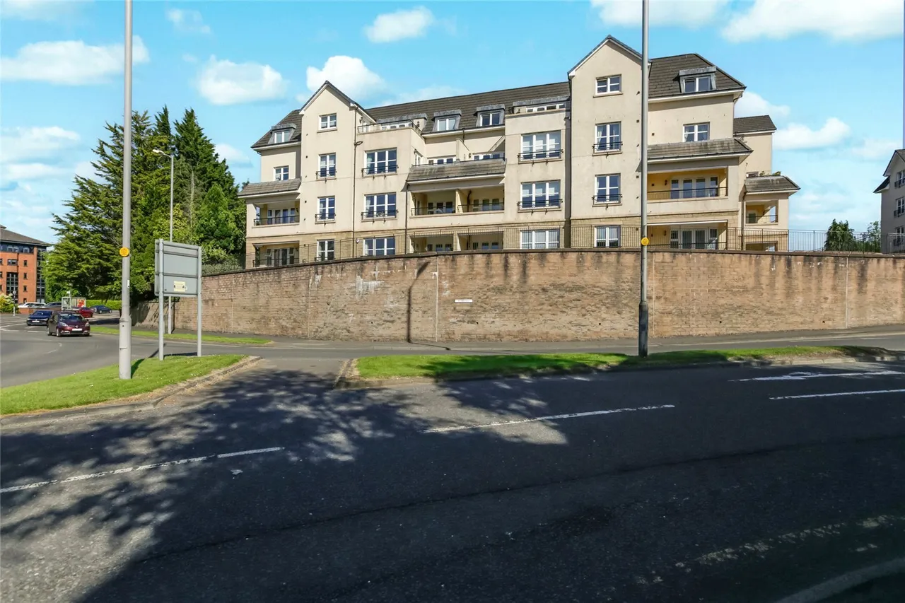 Mains Avenue, Giffnock, Glasgow, East Renfrewshire, G46, photo 22