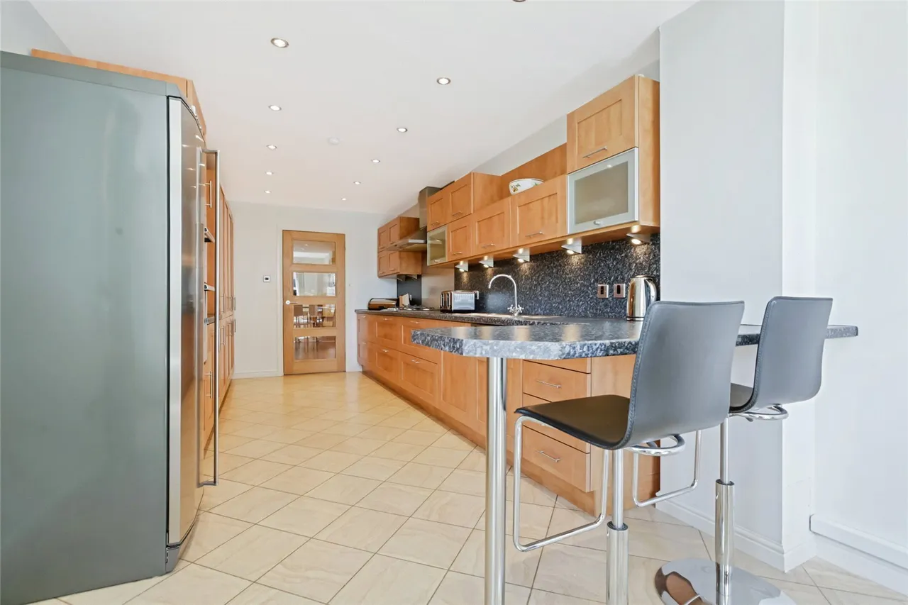 Mains Avenue, Giffnock, Glasgow, East Renfrewshire, G46, photo 6