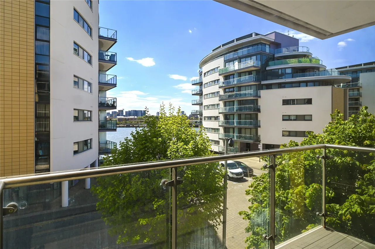Albert Basin Way, London, E16, photo 7