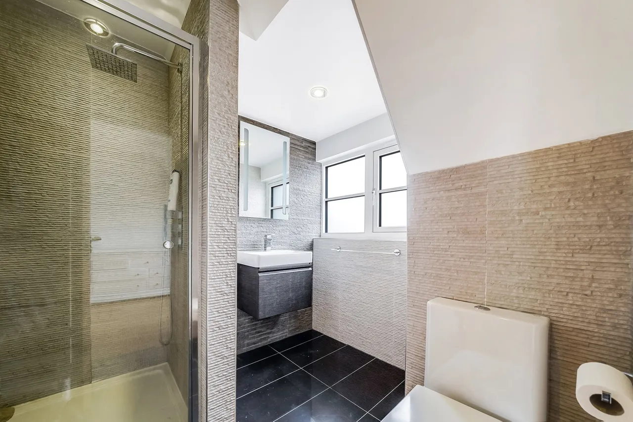 Millrite Mews, Stanford Rivers, CM5, photo 20