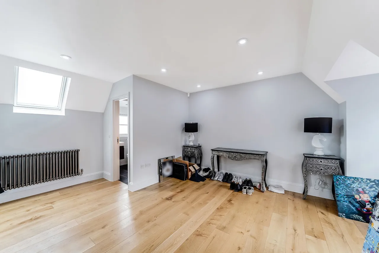 Millrite Mews, Stanford Rivers, CM5, photo 17