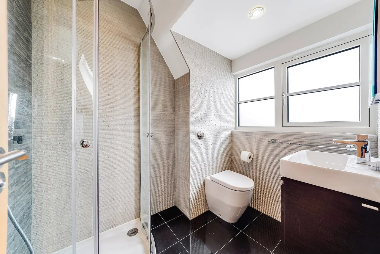 Millrite Mews, Stanford Rivers, CM5, photo 16