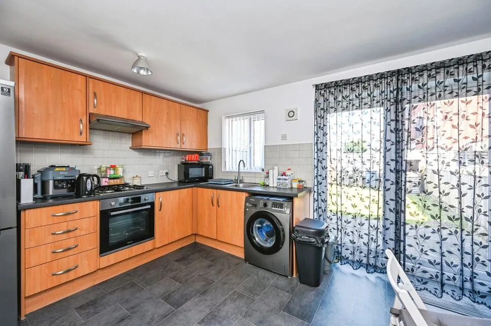Eskbank, Skelmersdale, WN8, photo 2