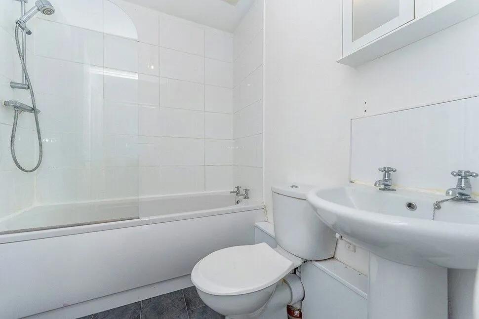Eskbank, Skelmersdale, WN8, photo 5
