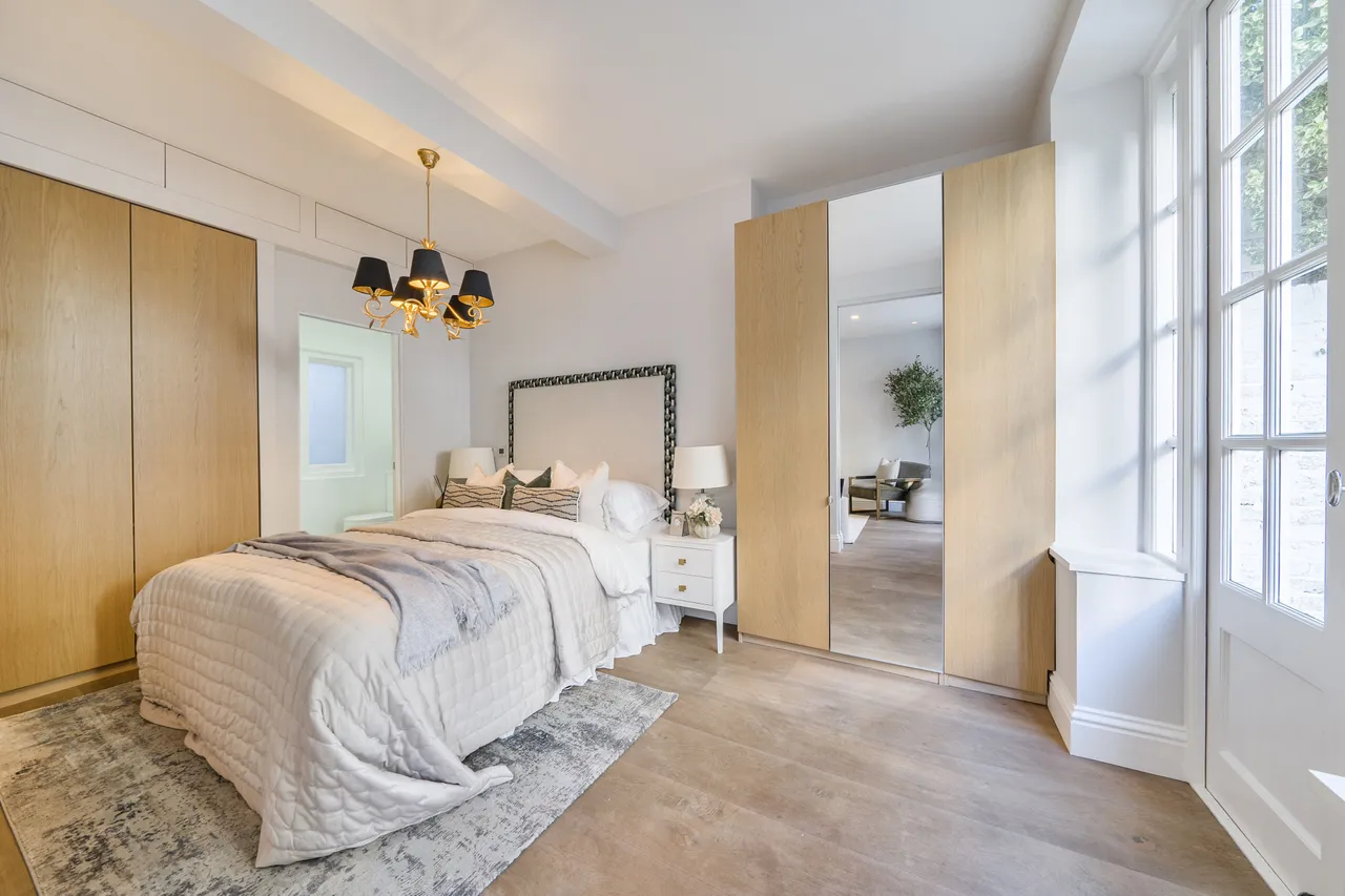 Flat F, 104 Lexham Gardens, London, photo 3