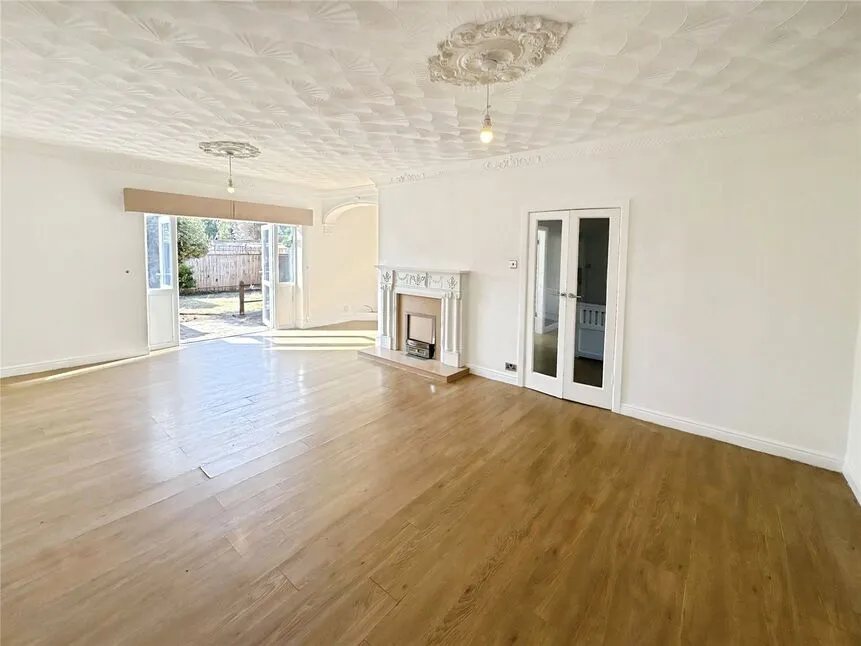 Hall Villa Lane, Toll Bar, South Yorkshire, DN5, photo 3