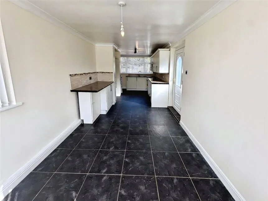 Hall Villa Lane, Toll Bar, South Yorkshire, DN5, photo 5