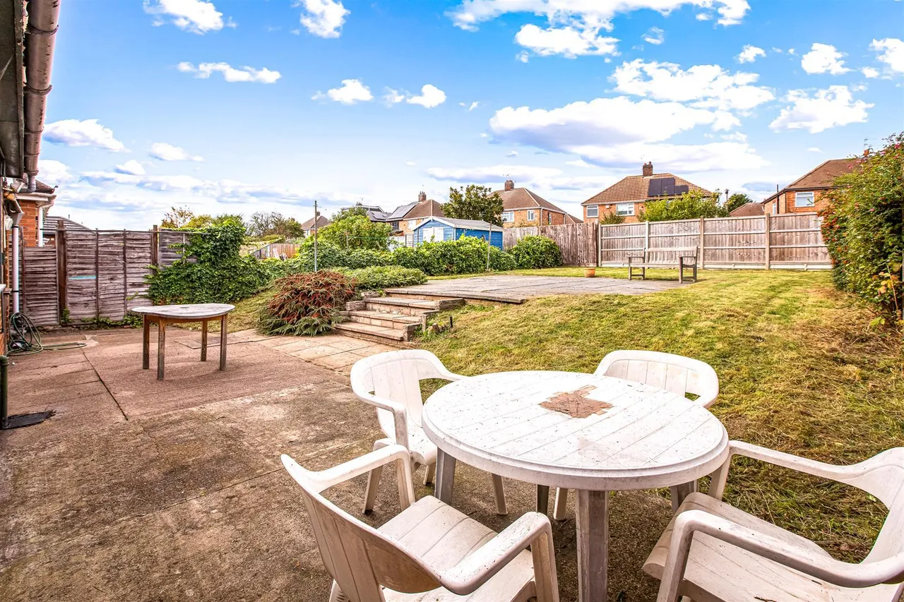 Asquith Boulevard, Leicester, LE2, photo 15