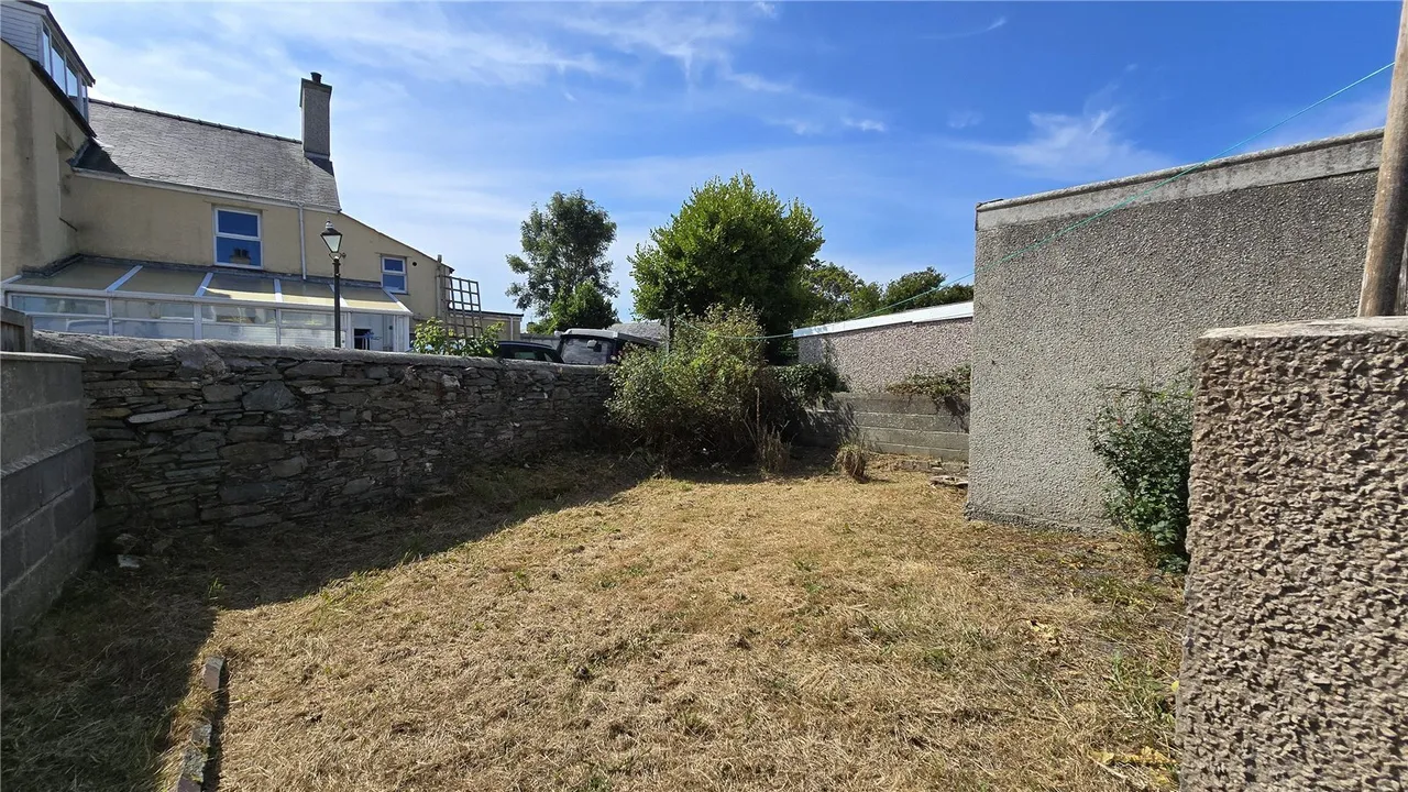 Maes Y Brenin, Holyhead, LL65, photo 4