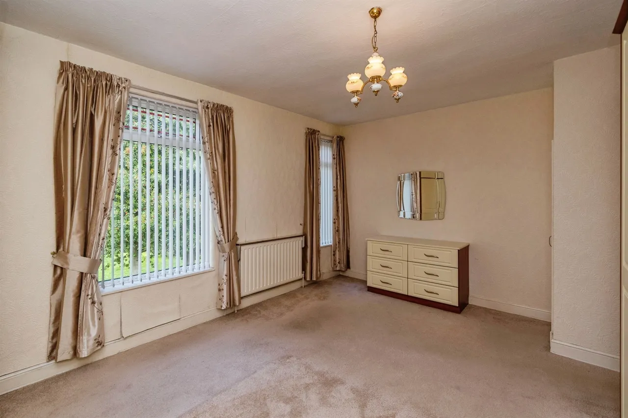 Avenue Road, Wednesbury, WS10, photo 29