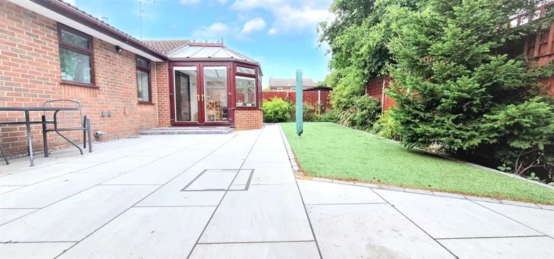 Alexandra Road, Rayleigh, Essex, SS6 8HT, photo 17