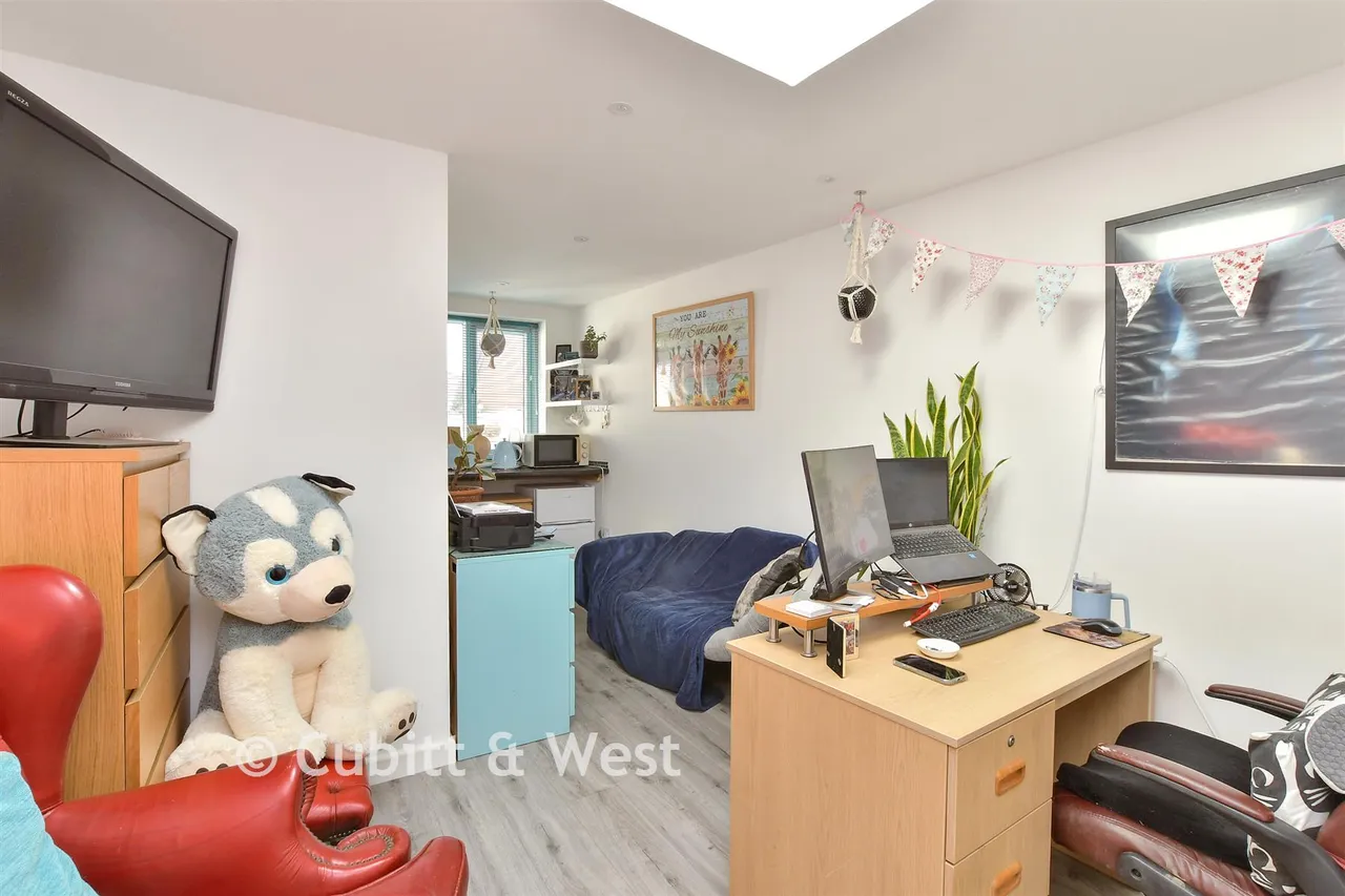Farm Hill, Woodingdean, BN2, photo 14