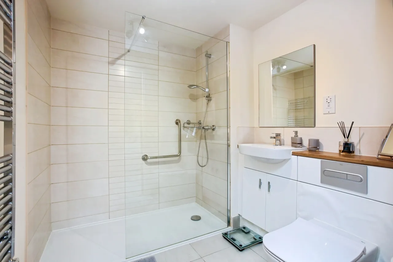 Highgate Hill, Hawkhurst, TN18, photo 13