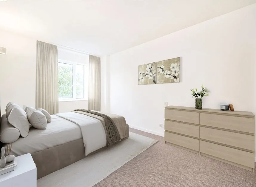 Kew Bridge Road, Brentford, TW8, photo 3