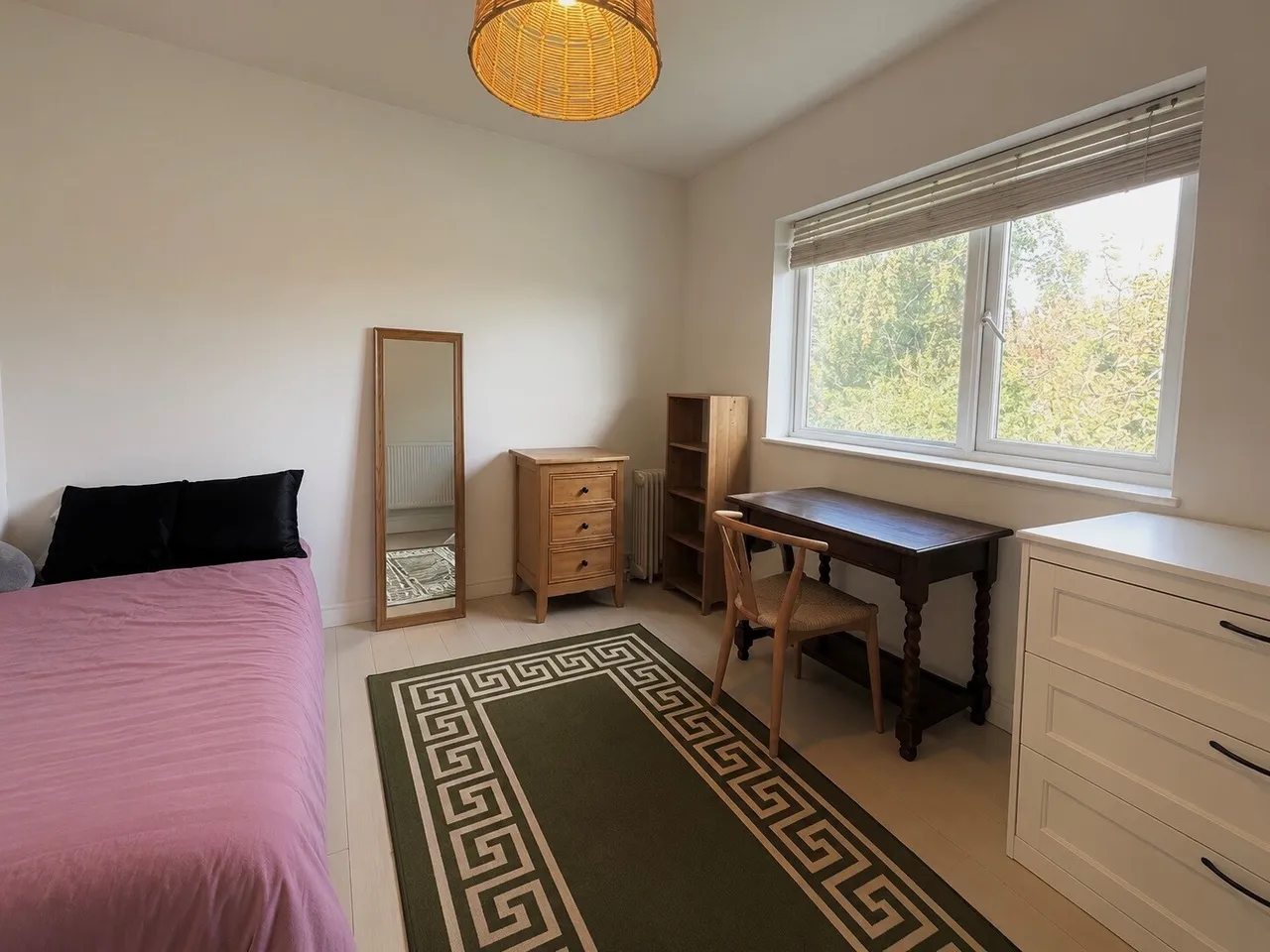 1 bed house to rent, West Close, CF10
