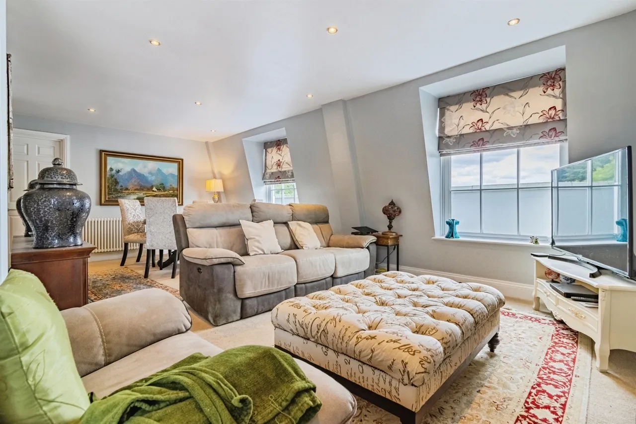 Lower Woodfield Road, Torquay, TQ1, photo 5