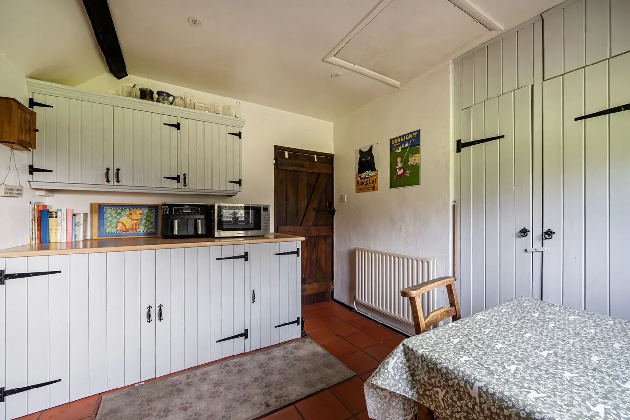 Oakhanger Road, Oakhanger, GU35, photo 11