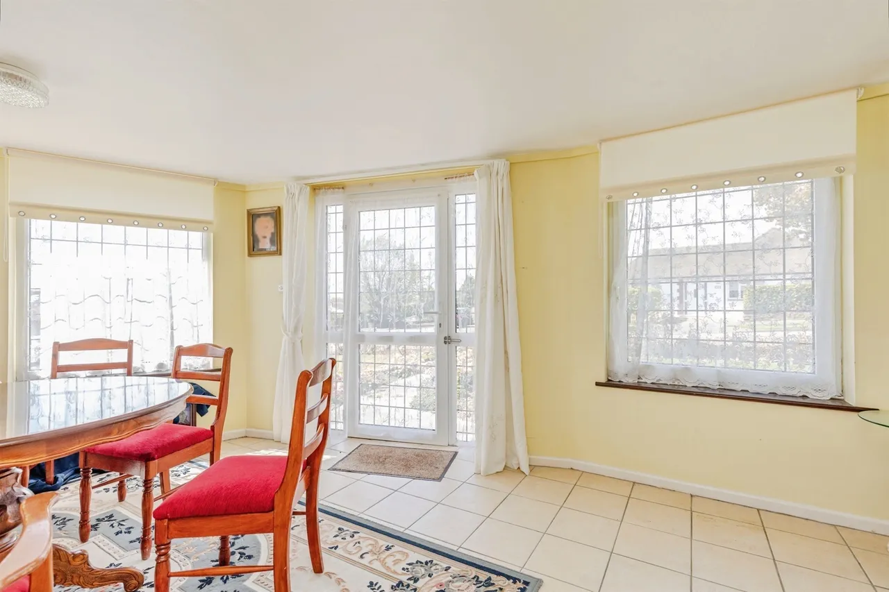 Oakwood Close, Hastings, TN34, photo 7