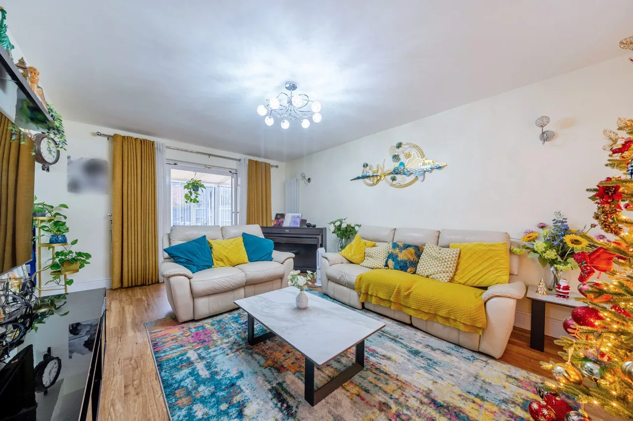Hayesford Park Drive, Kent, BR2, photo 10