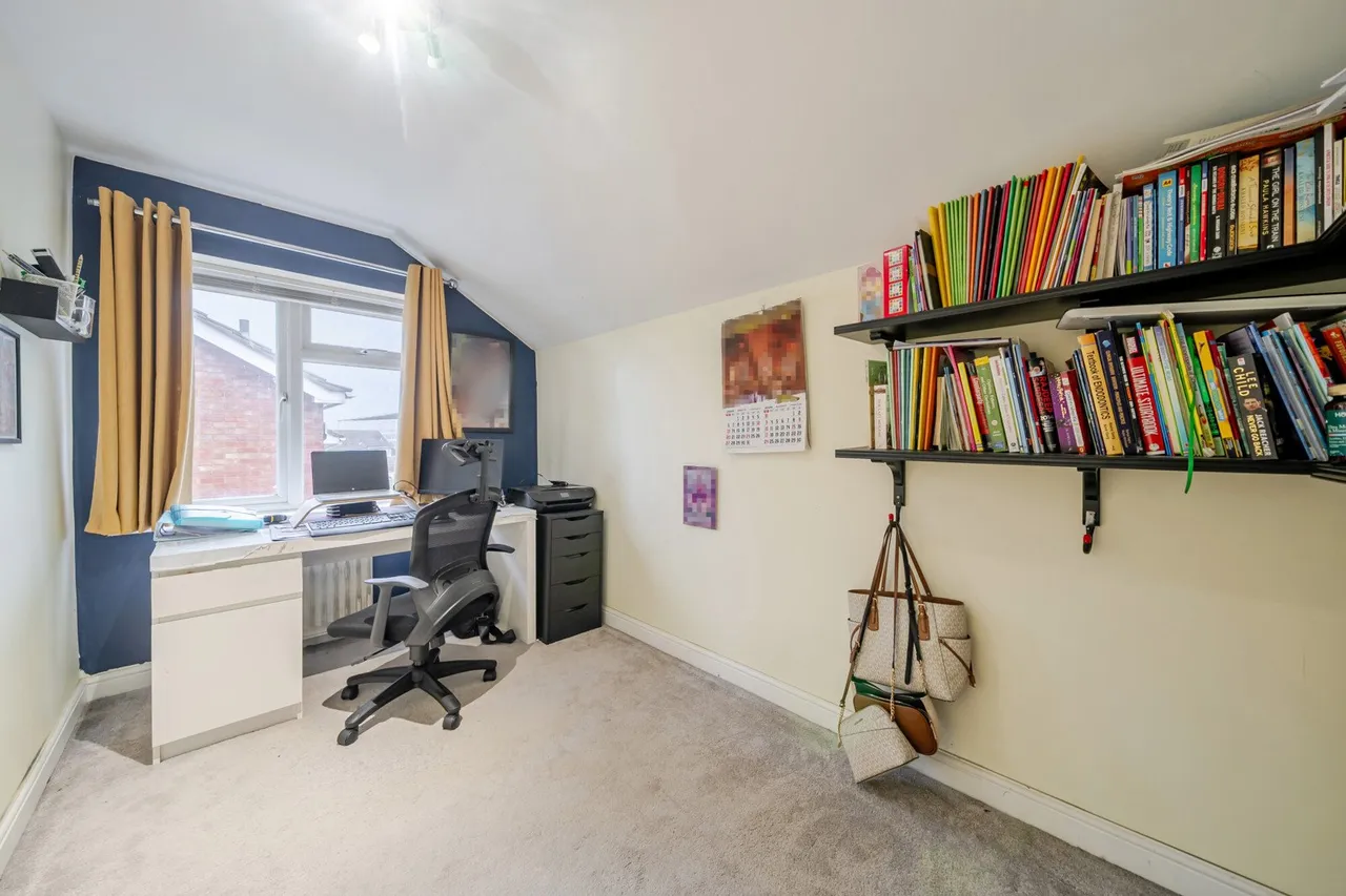 Hayesford Park Drive, Kent, BR2, photo 13