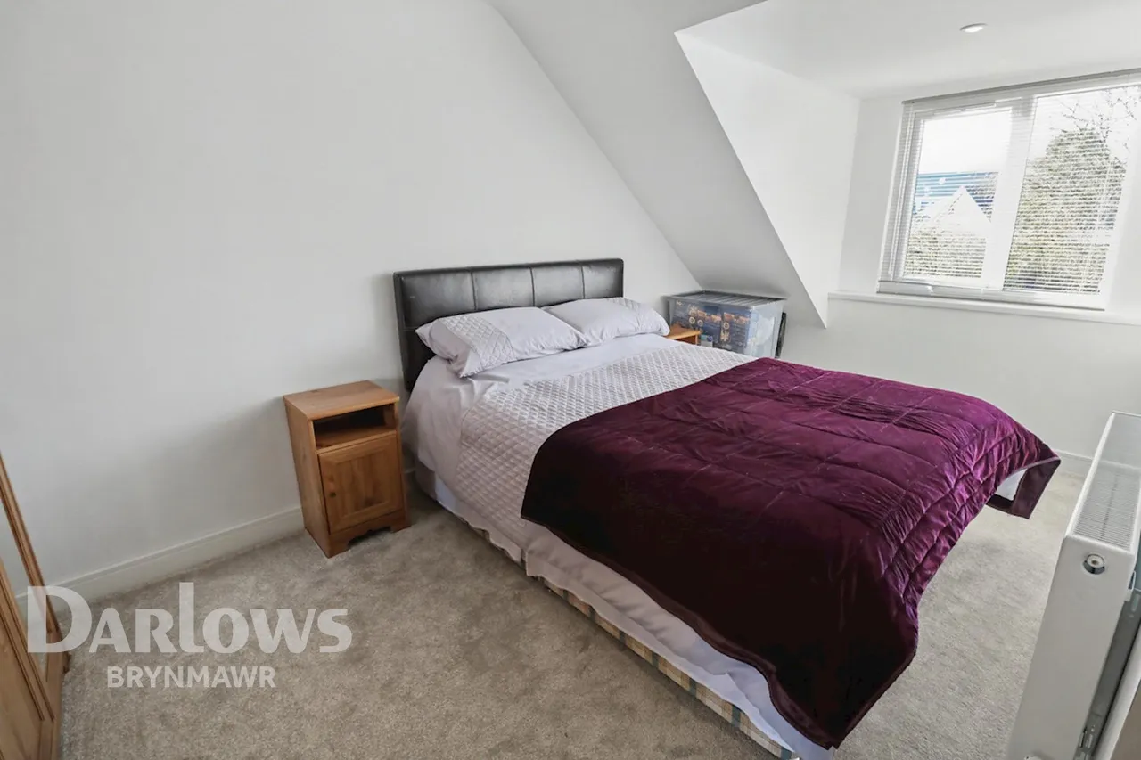 Scwrfa Road, Tredegar, photo 23