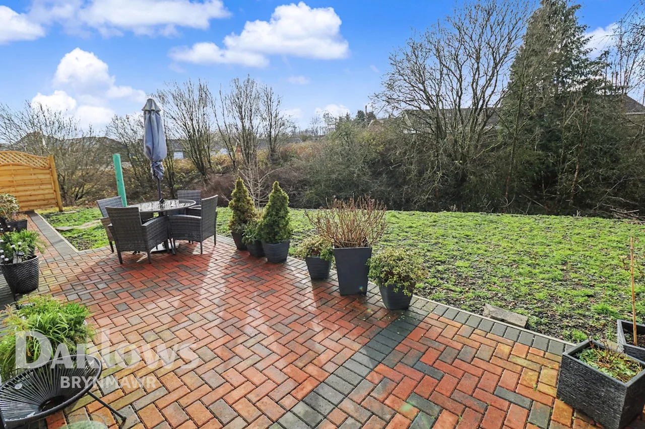 Scwrfa Road, Tredegar, photo 30