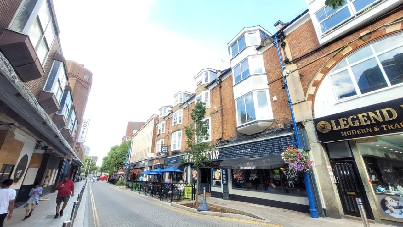property for sale — Chertsey Road, Woking
