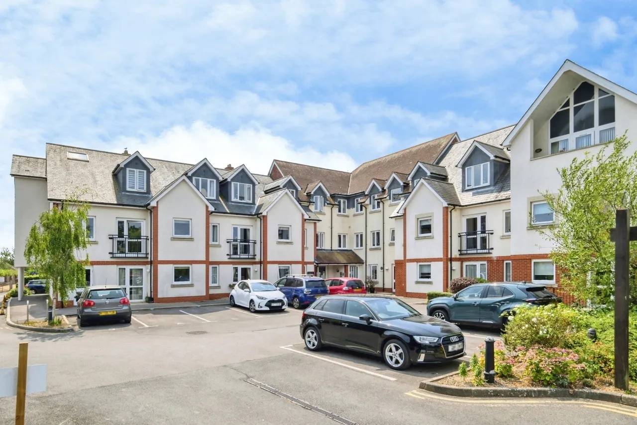 Avenue Road, Lymington, SO41, photo 20