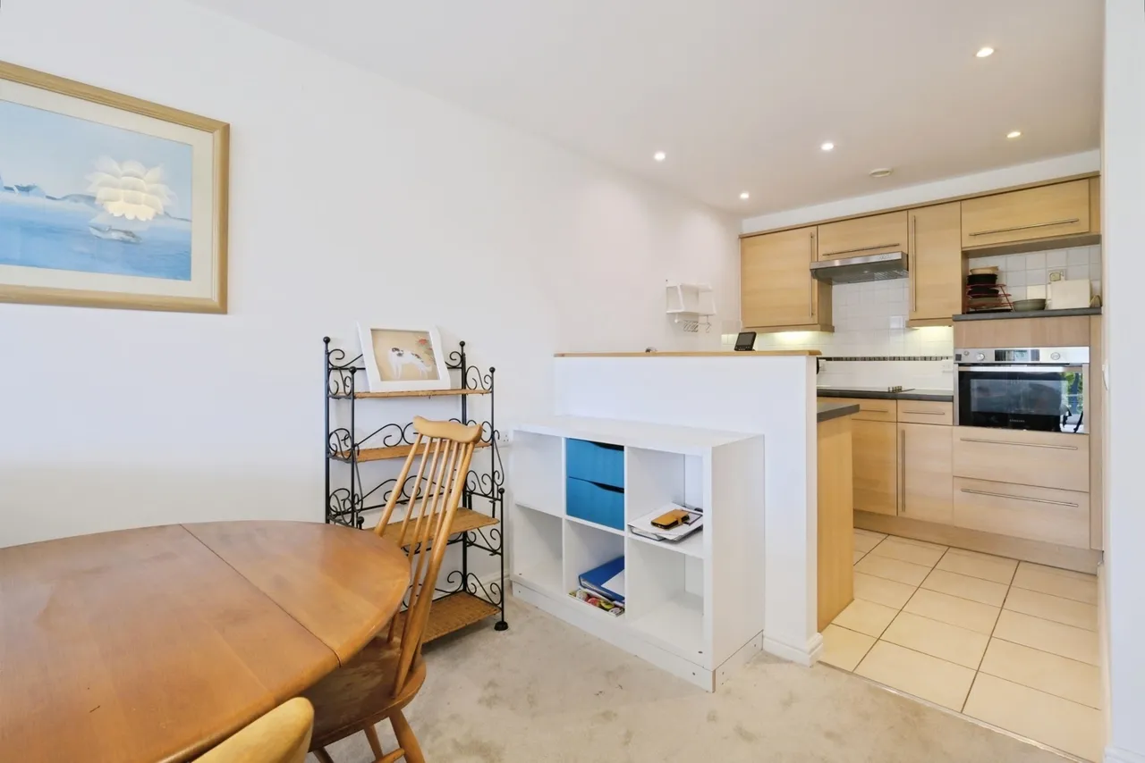 Avenue Road, Lymington, SO41, photo 8