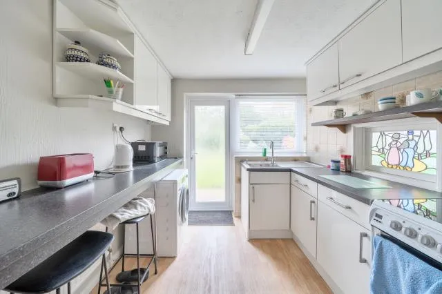 Butts Road, Horspath, OX33, photo 4