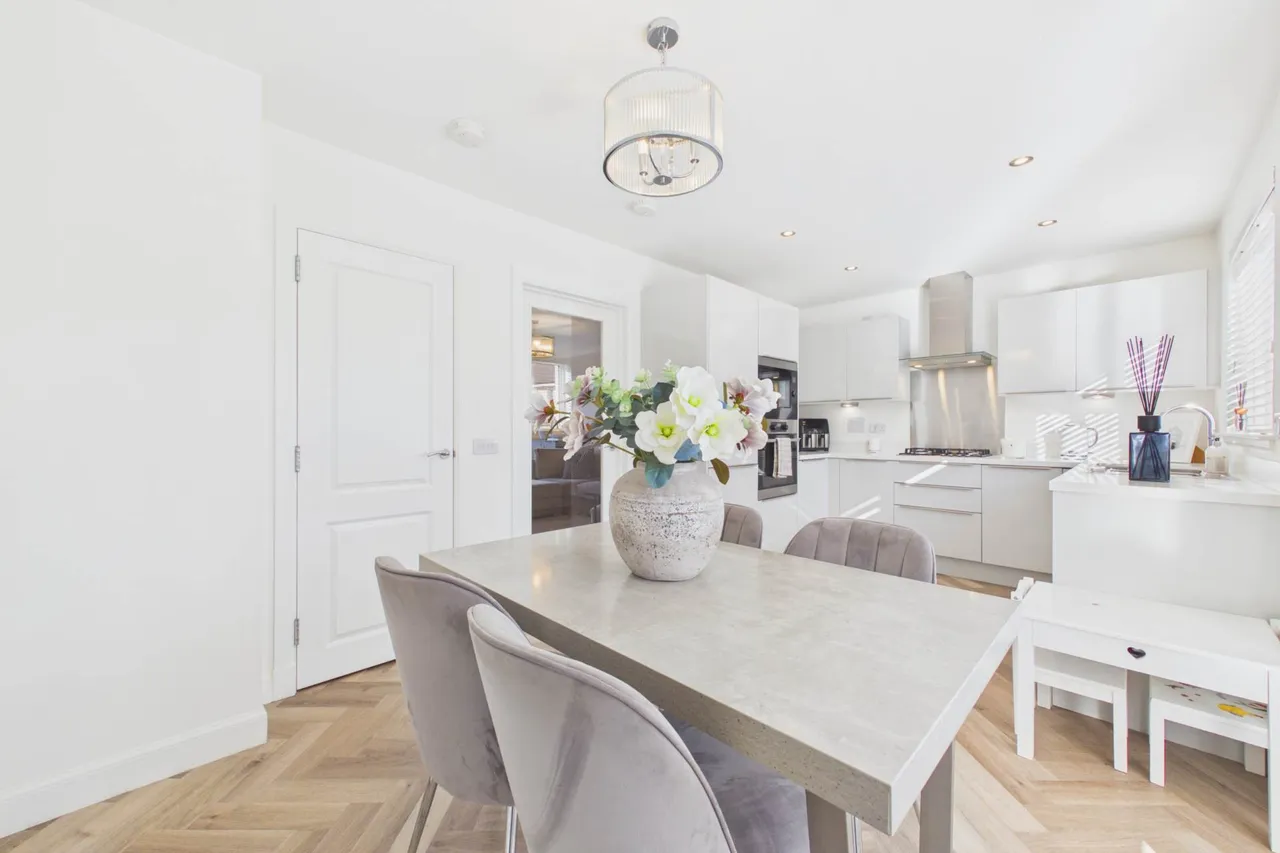 Holstein Avenue, Hamilton, photo 11