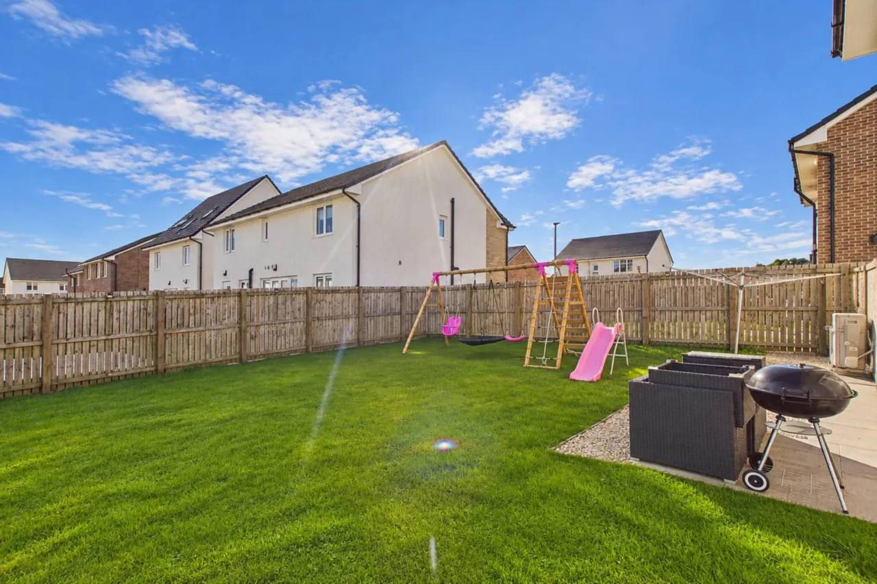 Holstein Avenue, Hamilton, photo 27