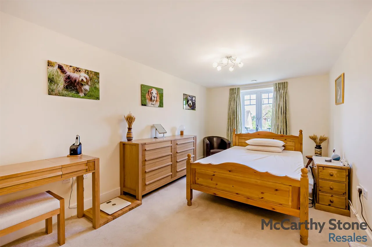 Raglan Road, Frinton-On-Sea, CO13, photo 18