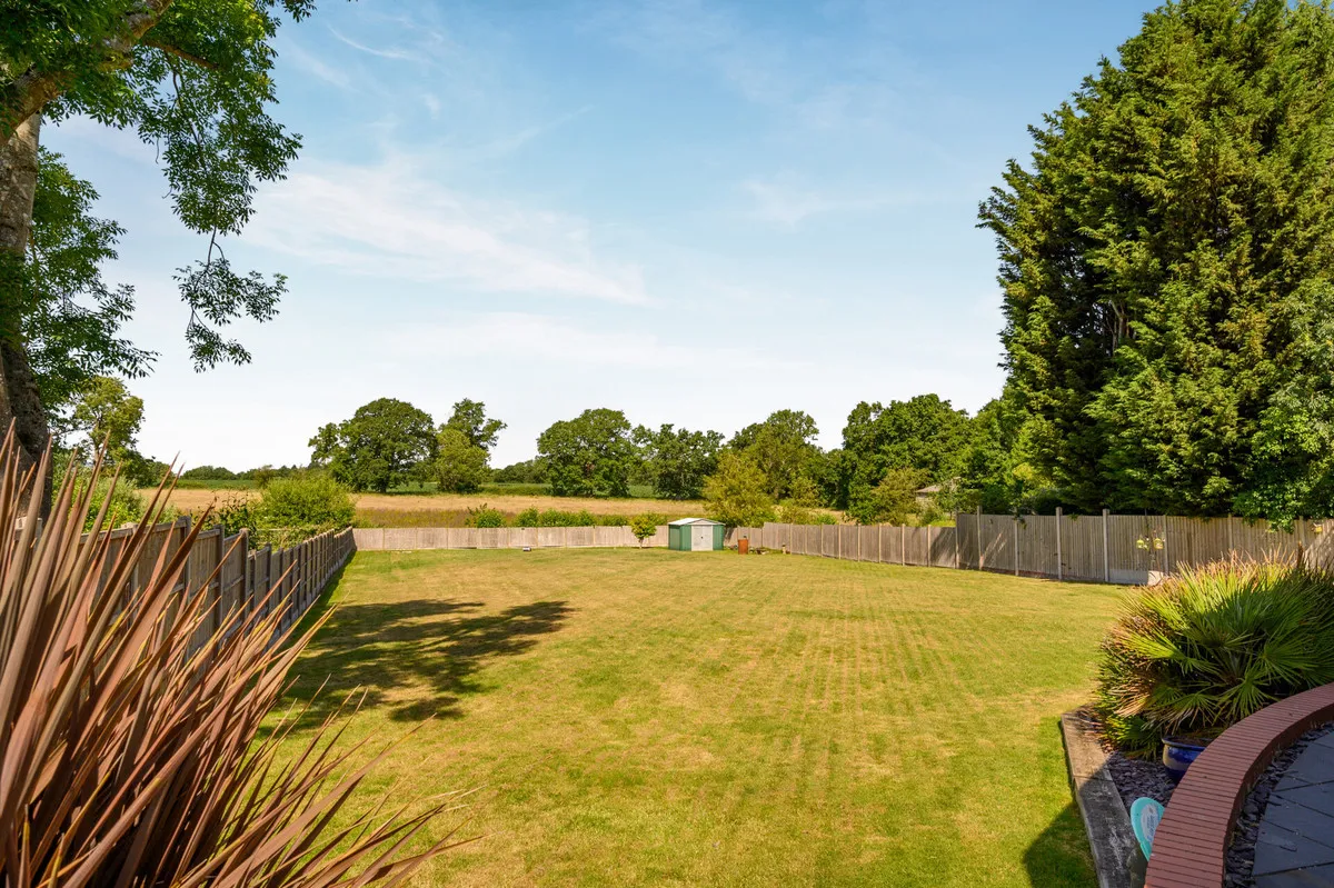 Lady Byron Lane, Knowle, B93, photo 38
