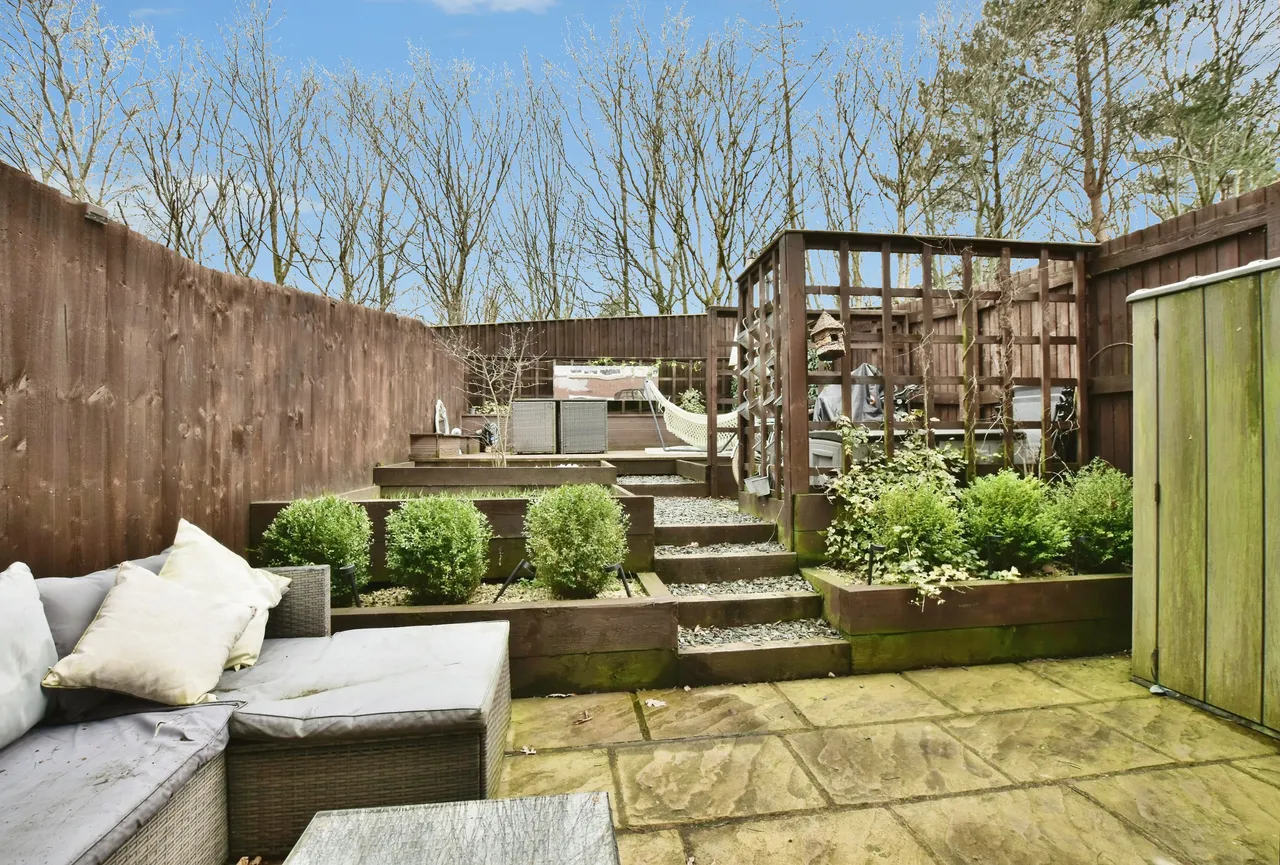 Webbs Close, Macclesfield, SK10, photo 13