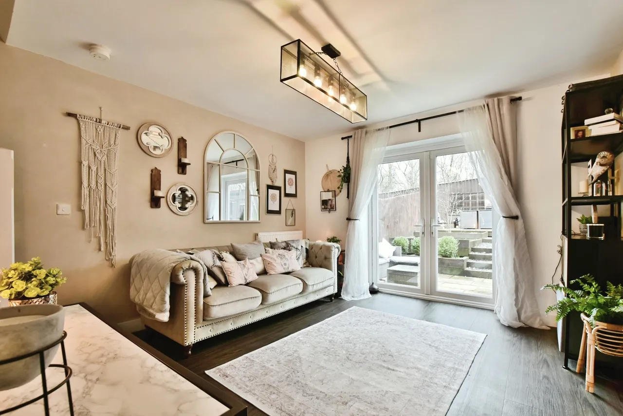 Webbs Close, Macclesfield, SK10, photo 3