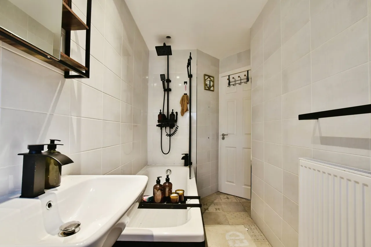 Webbs Close, Macclesfield, SK10, photo 8