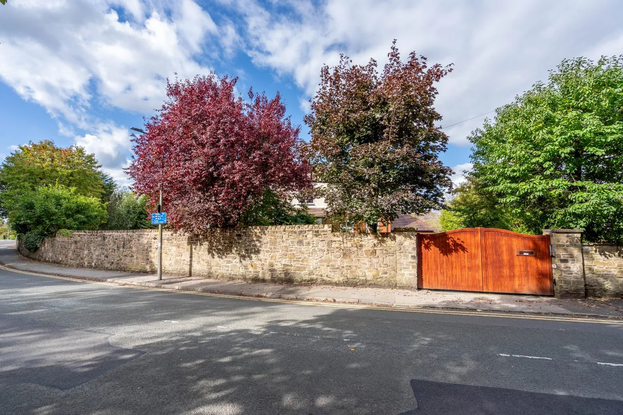 Dale Road, Marple, SK6, photo 51