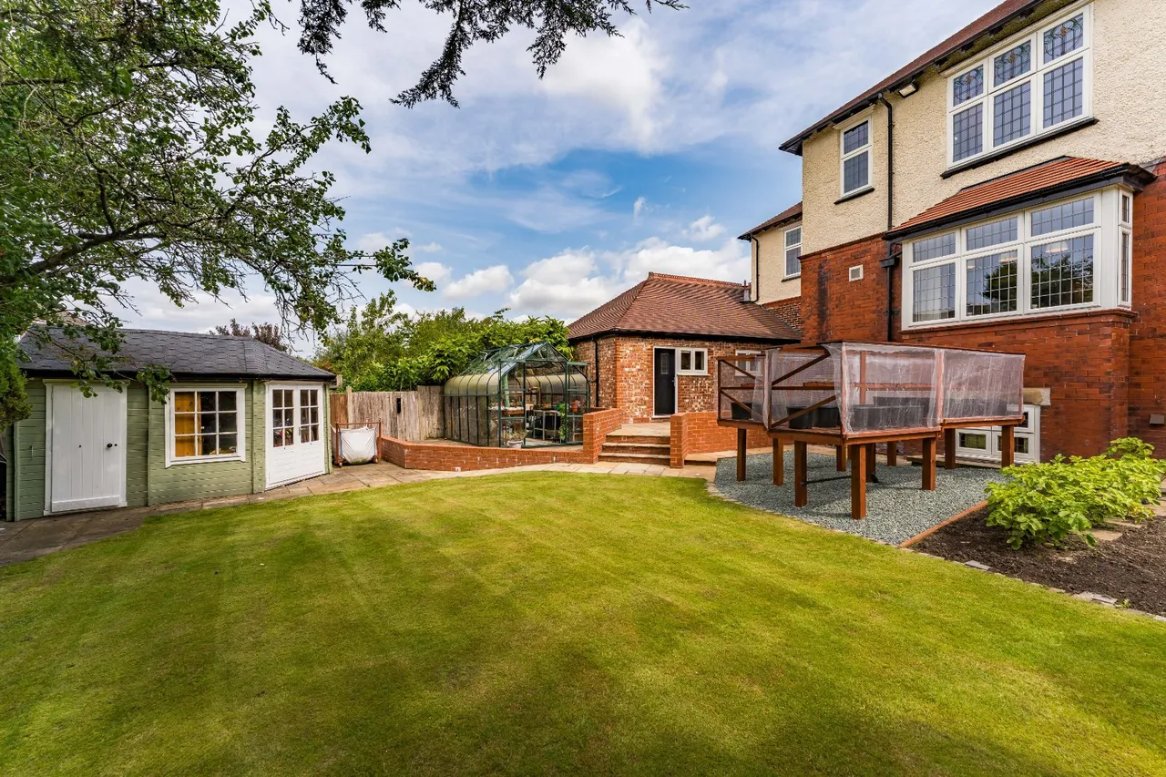 Dale Road, Marple, SK6, photo 42