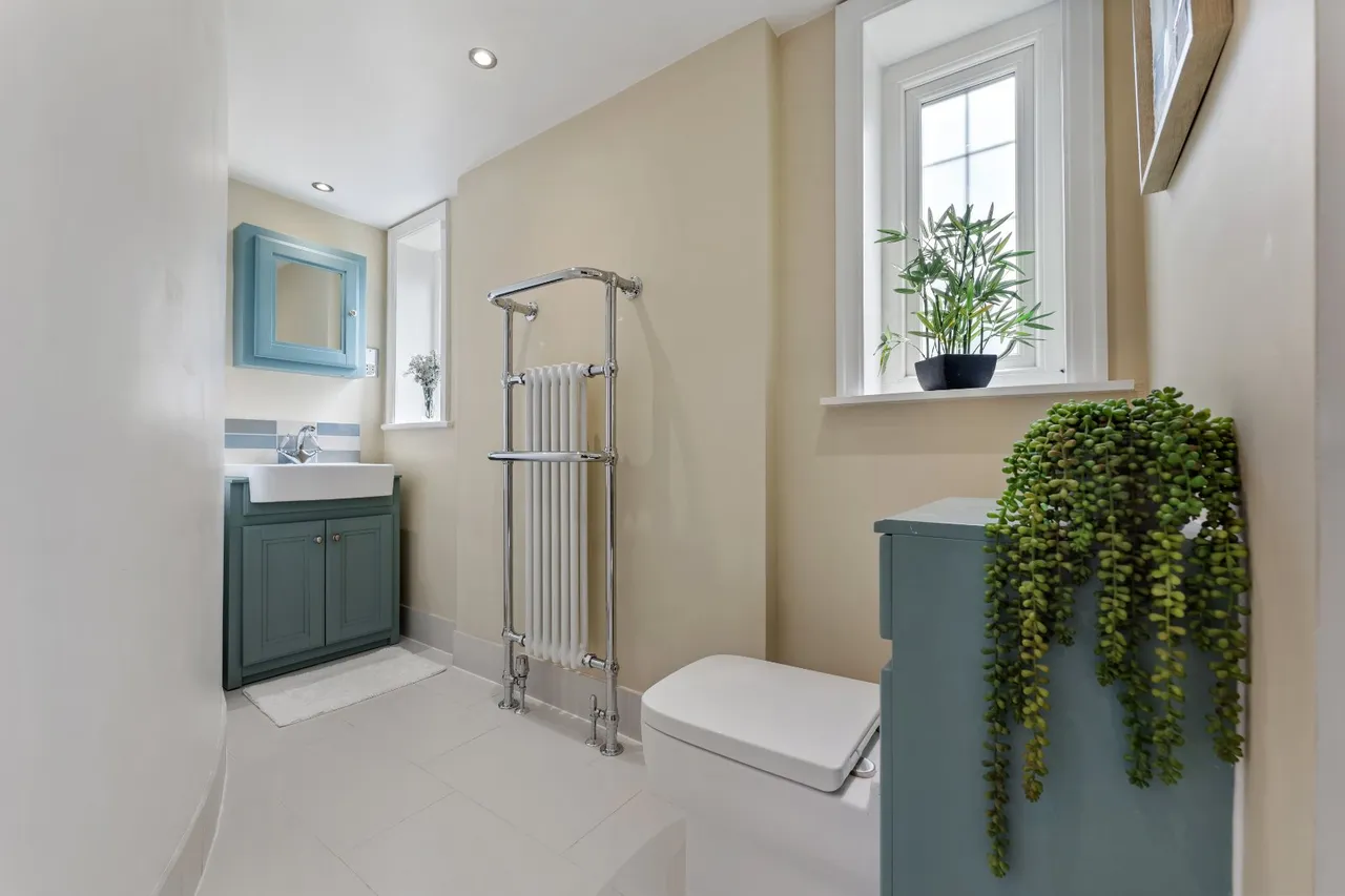 Dale Road, Marple, SK6, photo 21
