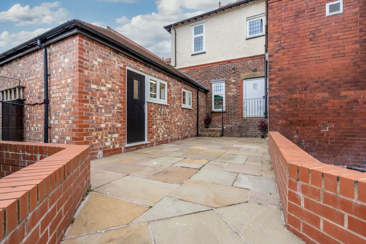 Dale Road, Marple, SK6, photo 46