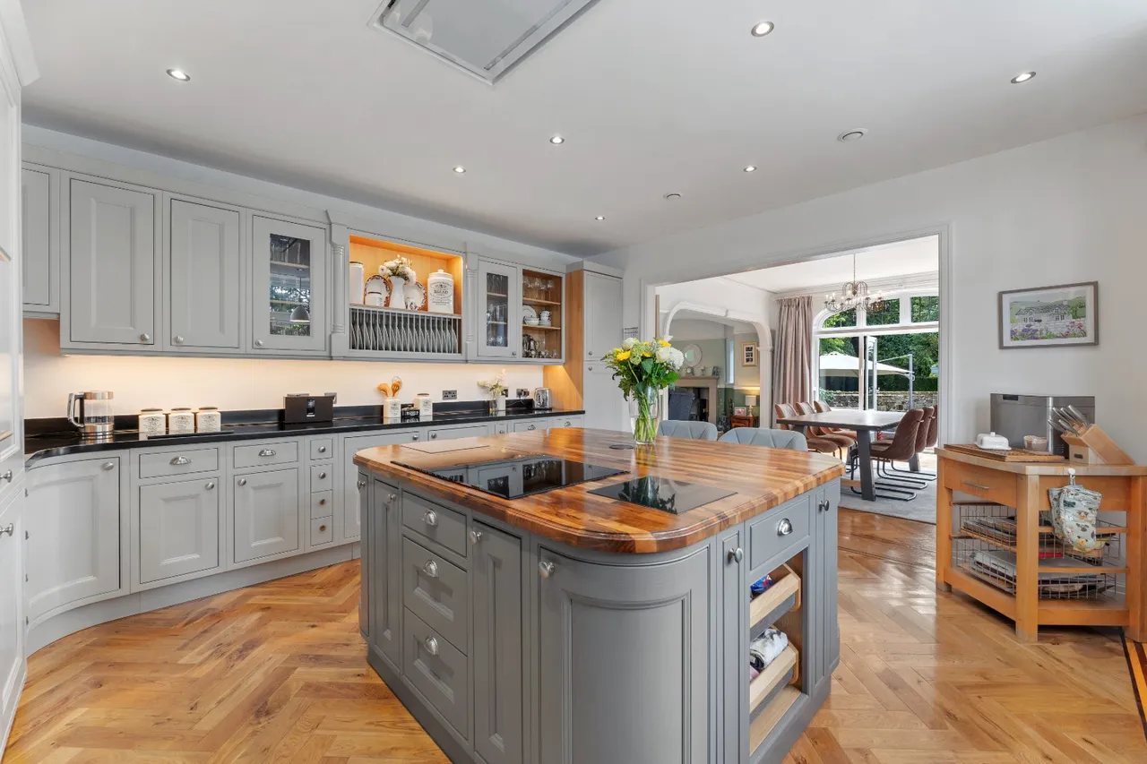 Dale Road, Marple, SK6, photo 8