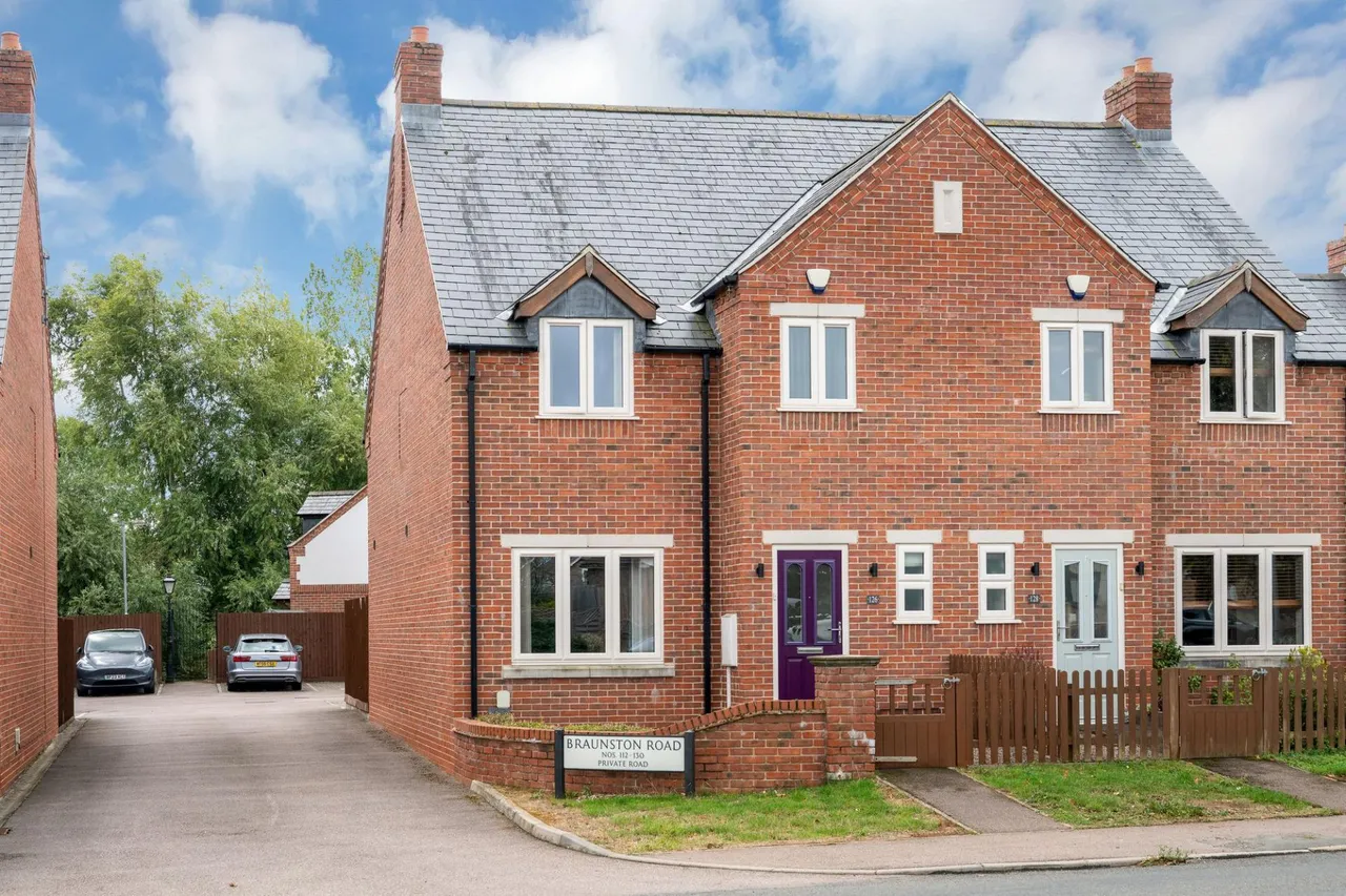 3 bed house for sale, Braunston Road, Oakham, LE15