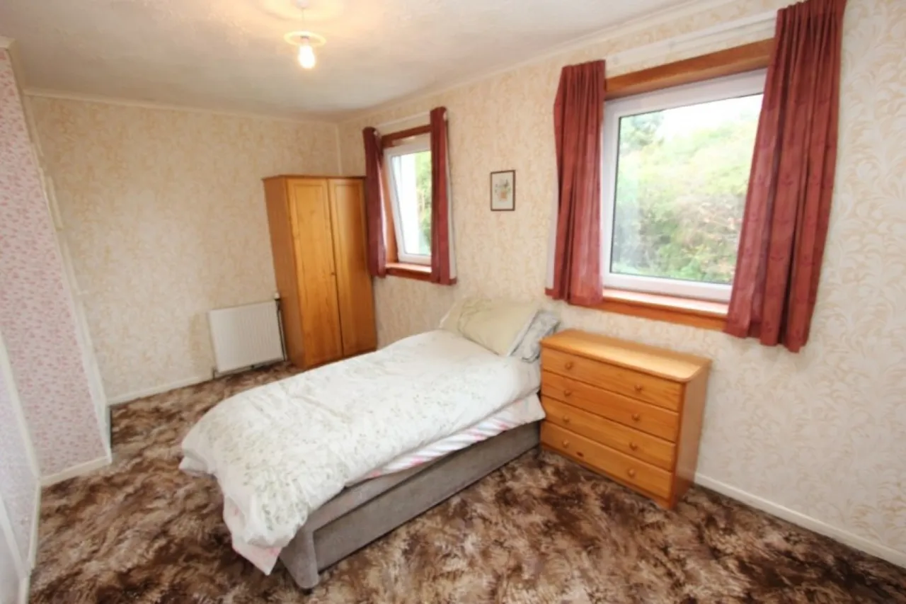 82 Stoneside Drive, photo 10