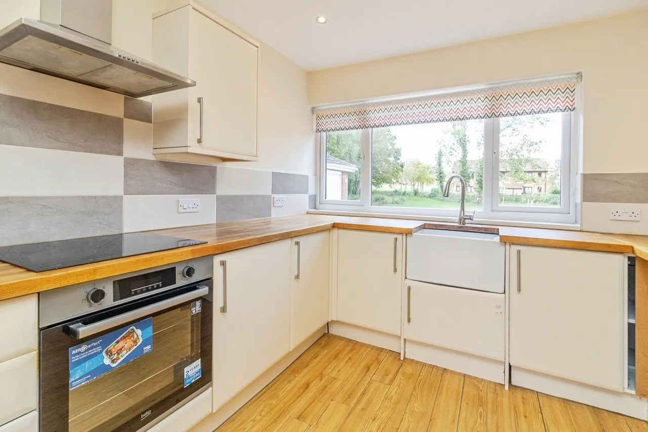 Downland, Two Mile Ash, Milton Keynes, Buckinghamshire, MK8, photo 8