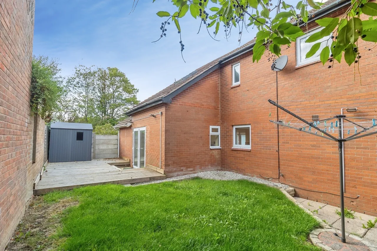 Downland, Two Mile Ash, Milton Keynes, Buckinghamshire, MK8, photo 3