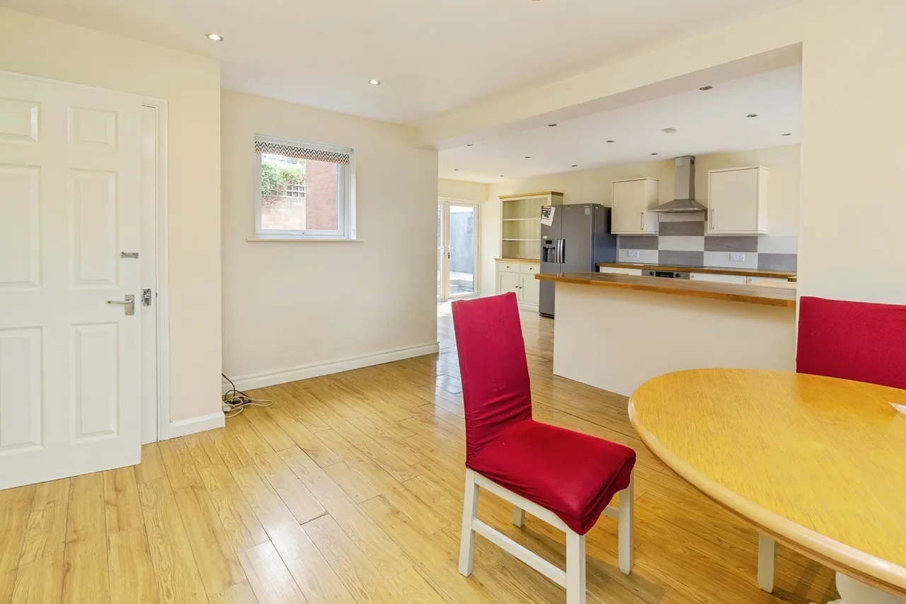 Downland, Two Mile Ash, Milton Keynes, Buckinghamshire, MK8, photo 4