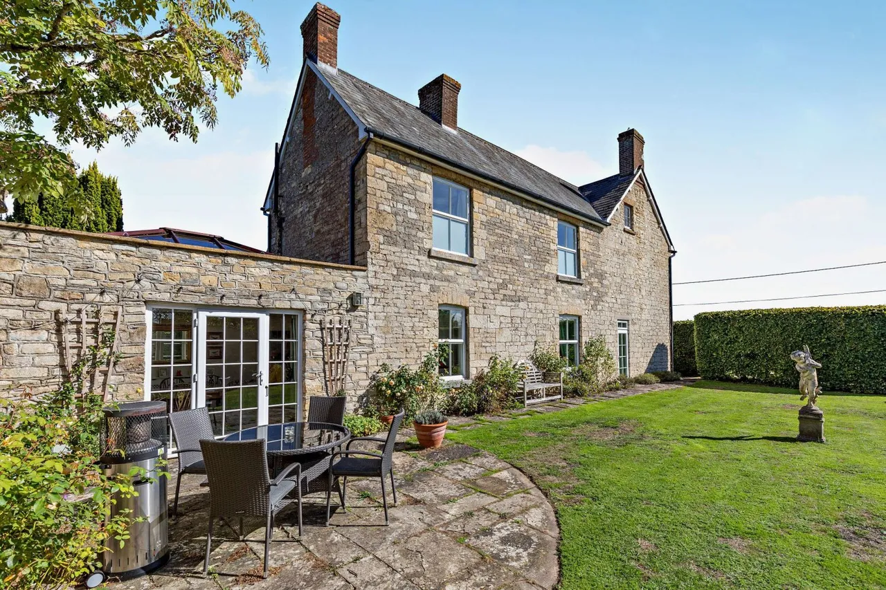 New Street, Marnhull, DT10, photo 23