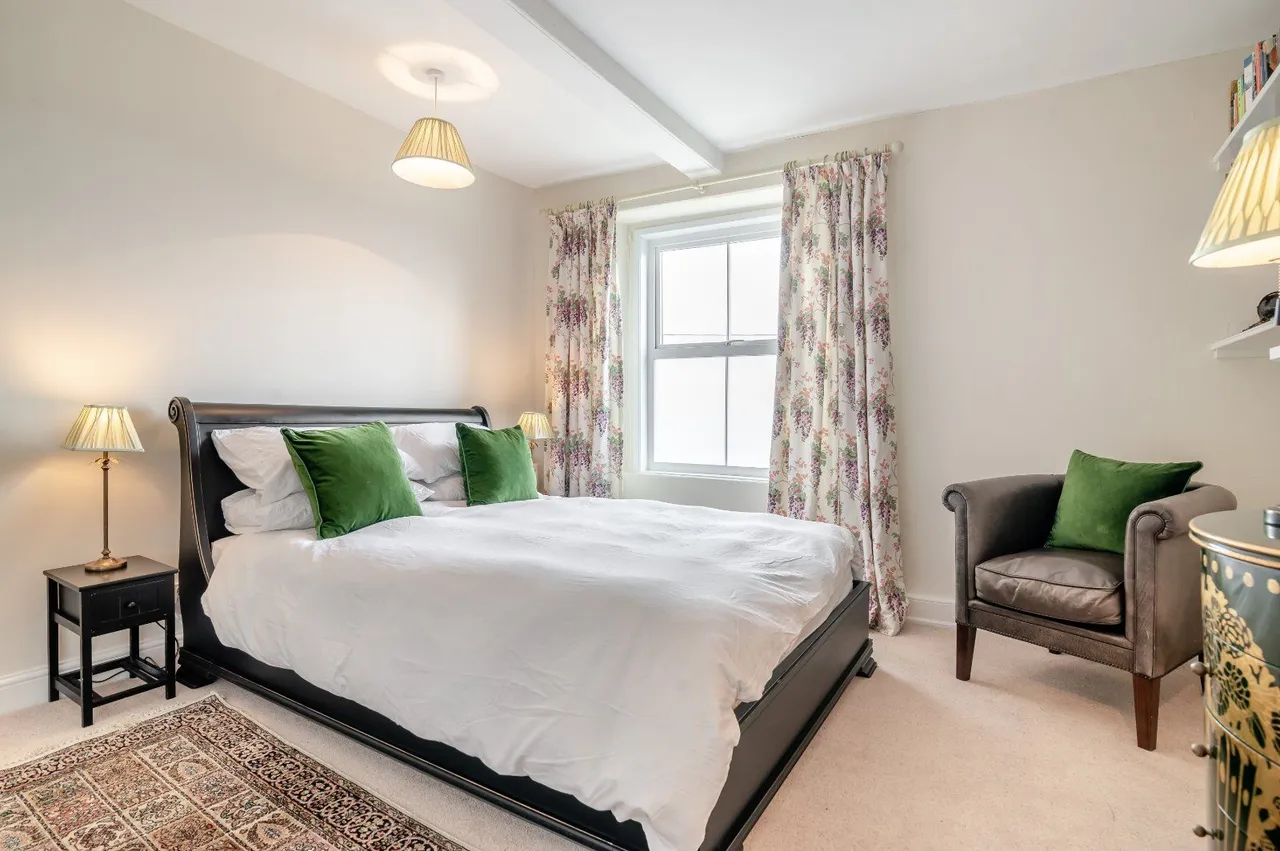 New Street, Marnhull, DT10, photo 12