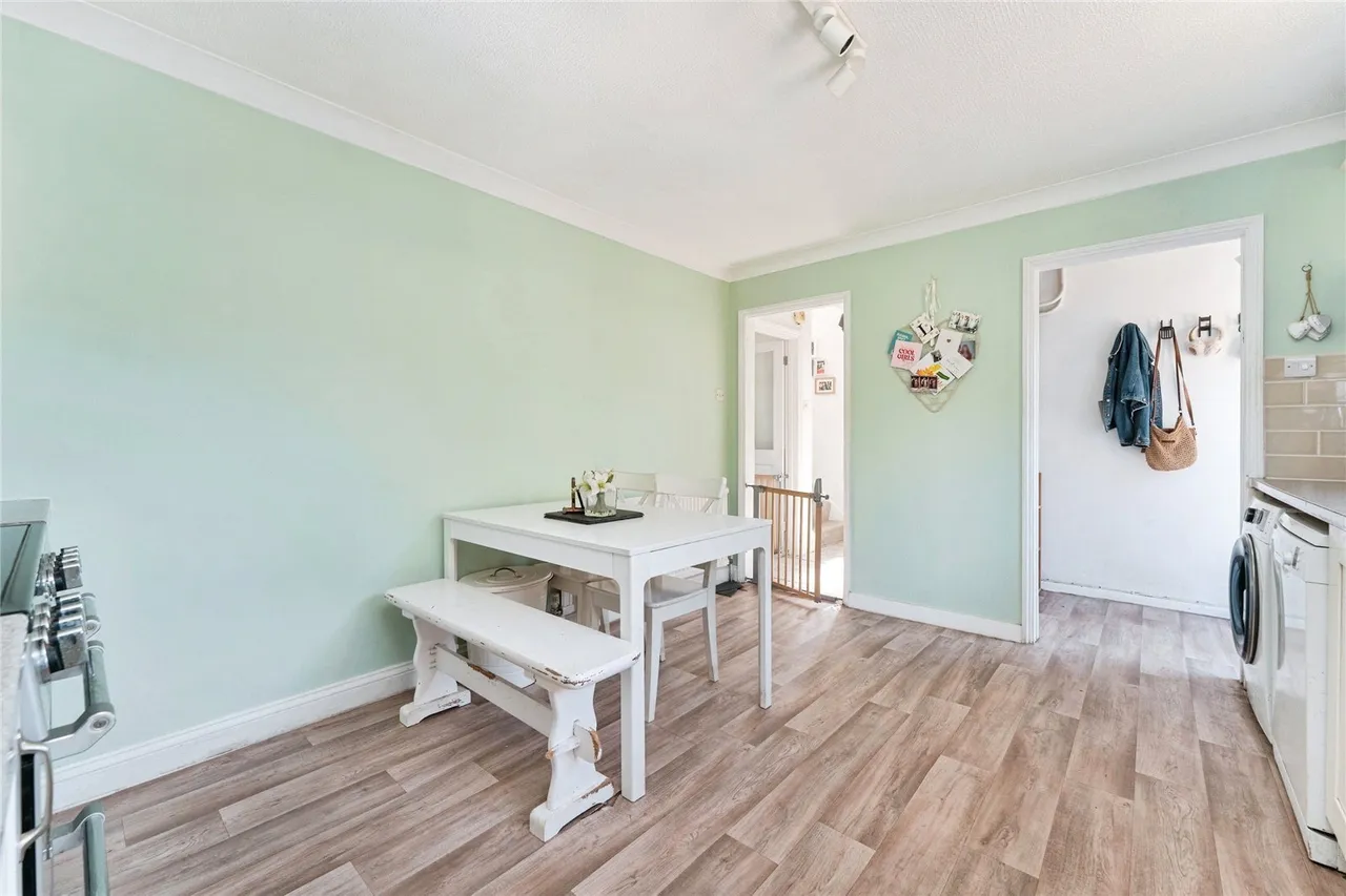 High Street, Stretham, CB6, photo 12